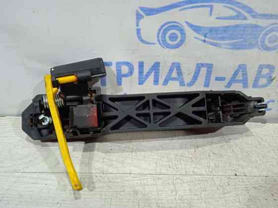 Ручка двери внешняя задняя левая Toyota Avensis T25 1.8 БЕНЗИН 1ZZFE 2003 (б/у) Киев