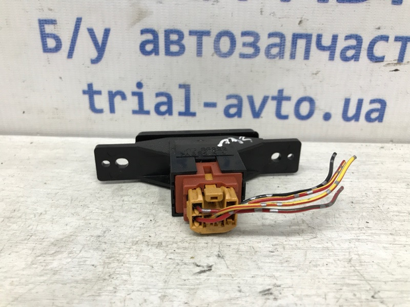 Кнопка аварийки Suzuki Grand Vitara JT 2.0 БЕНЗИН J20A 2005 (б/у) Киев - изображение 3