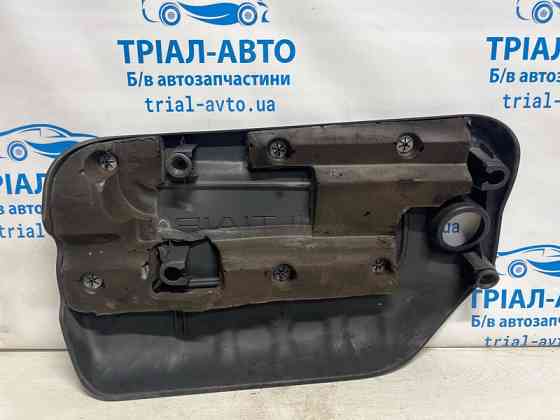 Декоративная крышка ДВС Jeep Cherokee KL 2.4 БЕНЗИН ED6 2013 (б/у) Київ