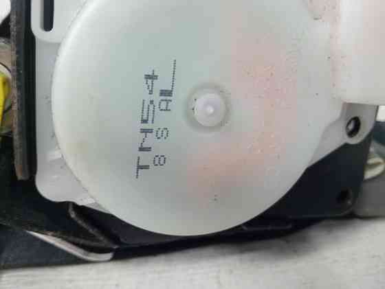 Ремень безопасности передний левый Mitsubishi Pajero Wagon 3 3.2 ДИЗЕЛЬ 4M41 1999 (б/у) Київ