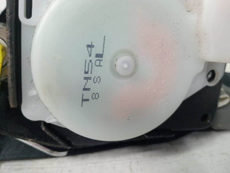 Ремень безопасности передний левый Mitsubishi Pajero Wagon 3 3.2 ДИЗЕЛЬ 4M41 1999 (б/у) Киев - изображение 2