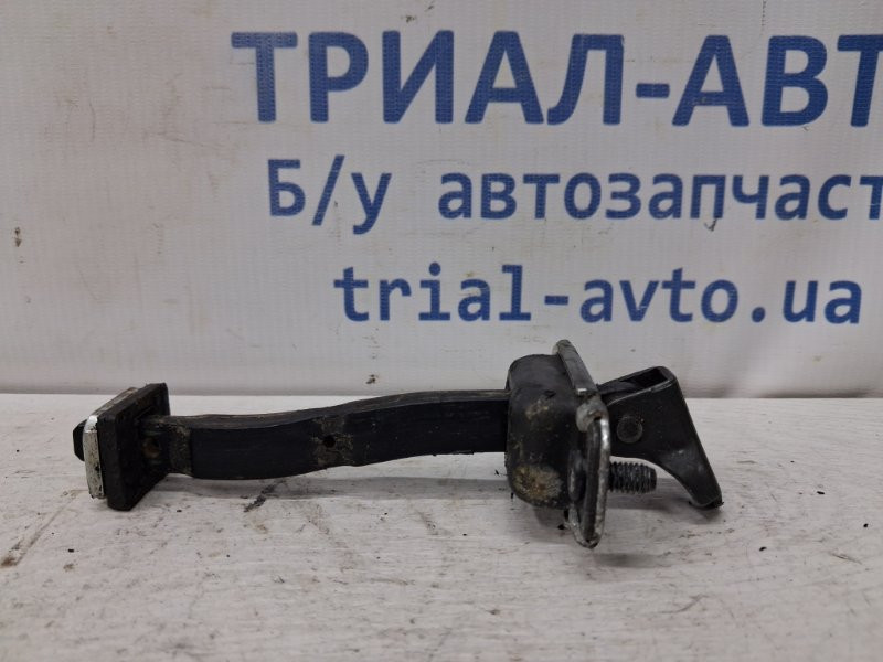 Ограничитель двери задний правый Hyundai Santa fe 2012-2019 794902W000 (Арт. 78077) Киев - изображение 1