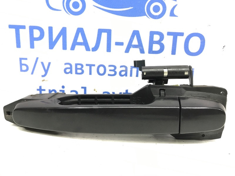 Ручка двери внешняя передняя левая Toyota Avensis T25 1.8 БЕНЗИН 1ZZFE 2002 (б/у) Киев - изображение 1