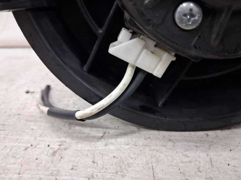 Моторчик печки Nissan Qashqai J11 1.2 БЕНЗИН HRA2DDT 2013 (б/у) Киев - изображение 4