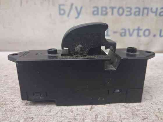 Кнопка стеклоподъемника Mitsubishi Lancer 2003-2009 8608A099 (Арт. 83116) Київ