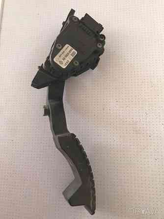 Бу педаль газа акселератора Renault Laguna 2, 8200002904 Кропивницький