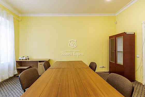 продажа 3-к квартира Киев, Печерский, 220000 $ Киев