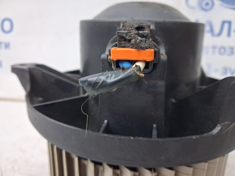 Моторчик печки Nissan Navara D40 2.5 DIESEL YD25DDTI 2004 (б/у) Киев - изображение 4