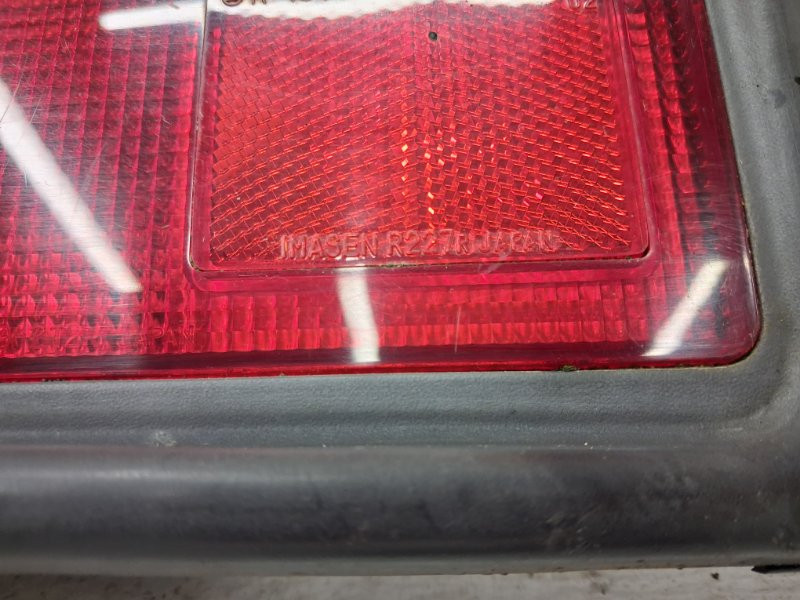 Катафот правый Mitsubishi Pajero Sport 1996-2008 MR465018 (Арт. 79258) Київ - зображення 3
