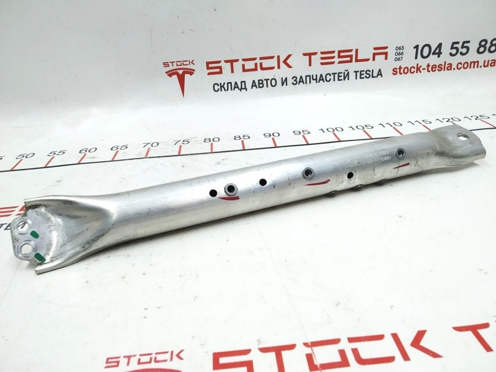Усилитель распорка стоек амортиз правая RWD Tesla model S 1007924-00-E Київ - зображення 1