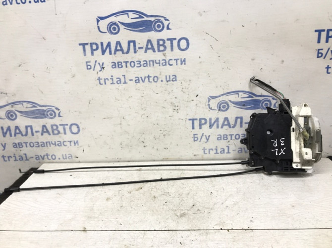 Замок двери задний правый Mitsubishi Outlander XL 2.2 DIESEL 4N14 2007 (б/у) Киев - изображение 1