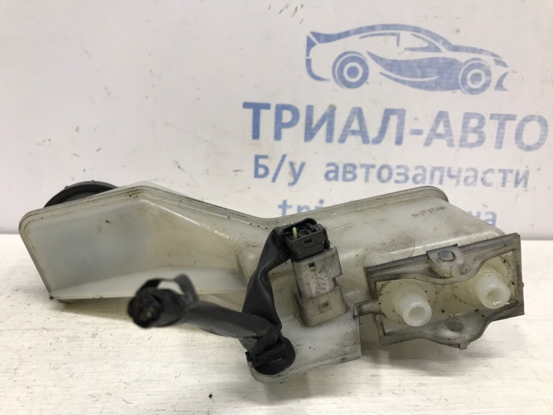 Бачок главного тормозного цилиндра Nissan X-Trail T31 2.0 DIESEL M9R 2007 (б/у) Київ - зображення 4