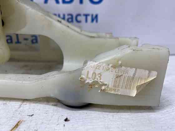 Кулиса передач Hyundai I30 2007-2012 437312H000 (Арт. 76889) Киев