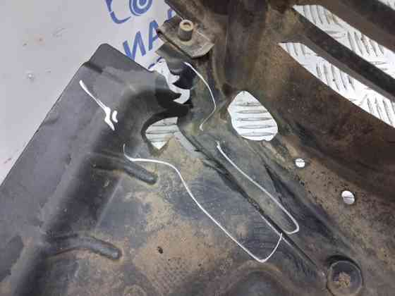 Подкрылок передний правый Toyota Avensis T25 1.8 БЕНЗИН 1ZZFE 2002 (б/у) Київ