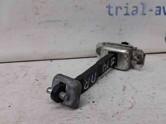 Ограничитель двери передний правый Subaru Outback 2009-2015 61124AJ010 (Арт. 65542) Київ