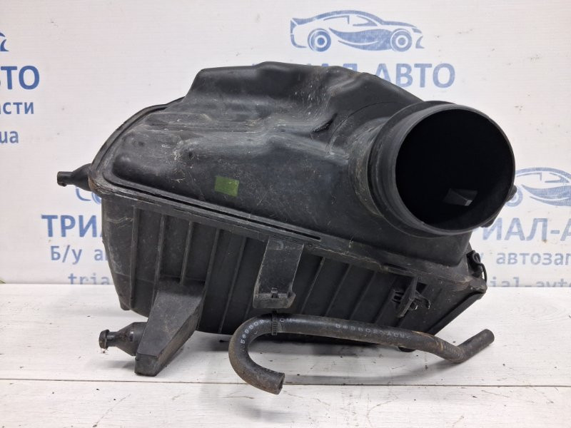 Корпус воздушного фильтра Nissan Qashqai J10 2.0 БЕНЗИН MR20DE 2006 (б/у) Киев - изображение 1