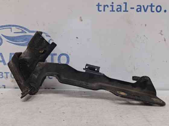 Петля капота правая Kia Sorento BL 2.5 DIESEL D4CB 2002 (б/у) Киев
