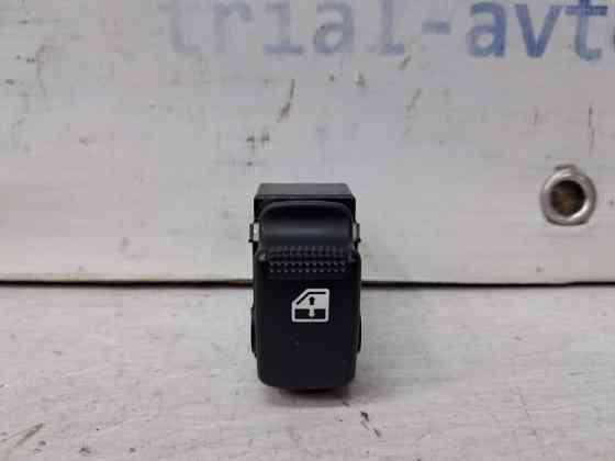 Кнопка стеклоподъемника Hyundai Tucson JM 2.0 DIESEL D4EA 2004 (б/у) Київ