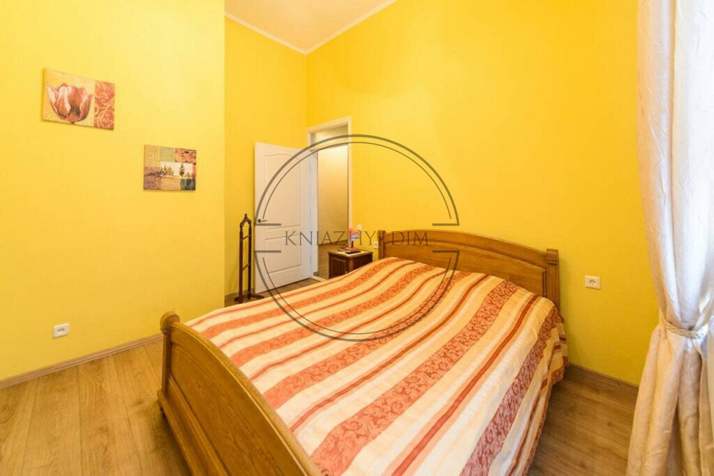 Оренда роздільної 2-х кімнатної квартири в самому центрі Києва Майдан Незалежності. № 11200413 Киев - изображение 5