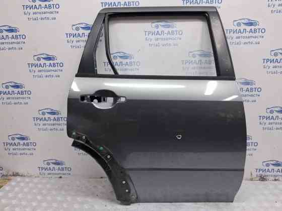 Дверь задняя правая Mitsubishi Outlander CU 2.4 БЕНЗИН 4G69 2003 (б/у) Киев