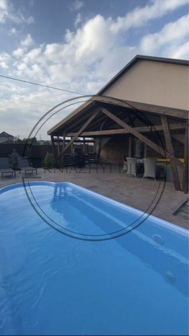 Продажа современного 2-х этажного дома с бассейном в Боярке. № 2211557 Київ - зображення 1