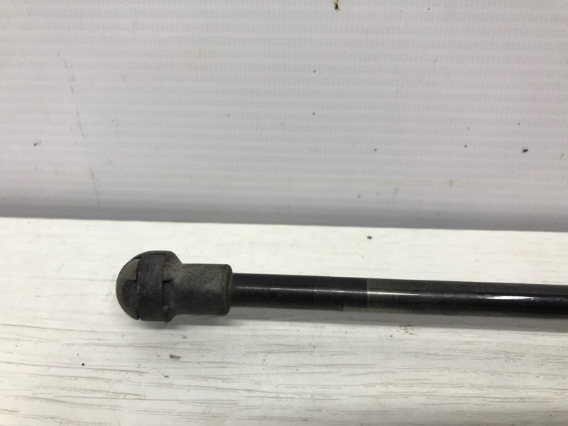 Амортизатор крышки багажника Toyota Avensis 2003-2009 6896009100 (Арт. 51701) Київ - зображення 3