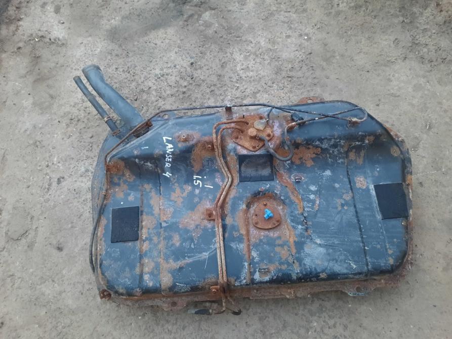 MB678222 Топливный Бак Бензобак Mitsubishi Lancer IV 4G15 Дніпро - зображення 1