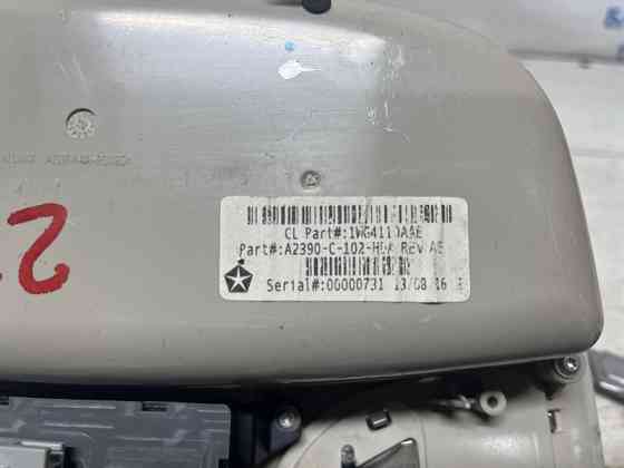 Плафон передний Jeep Cherokee KL 2.4 БЕНЗИН ED6 2013 (б/у) Киев