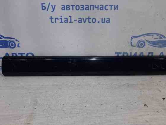 Накладка двери Mitsubishi Pajero Sport 1996-2008 MR462930 (Арт. 27020) Киев