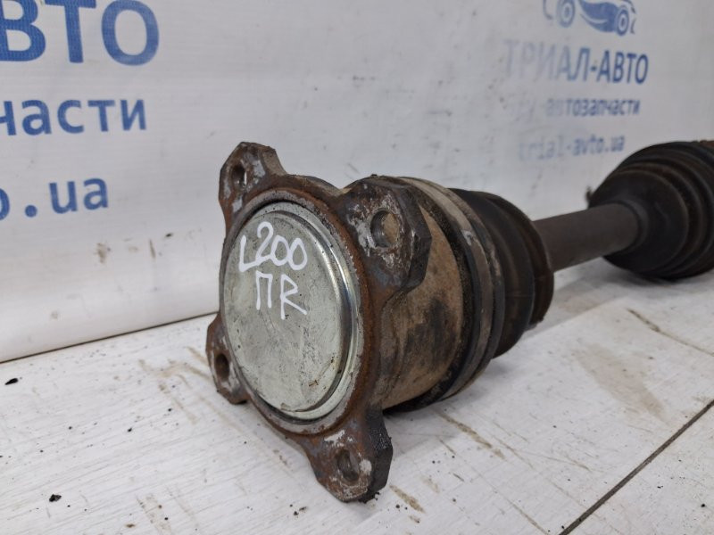 Привод передний правый МКПП Mitsubishi L200 KB 2.5 DIESEL 4D56 2006 (б/у) Київ - зображення 4