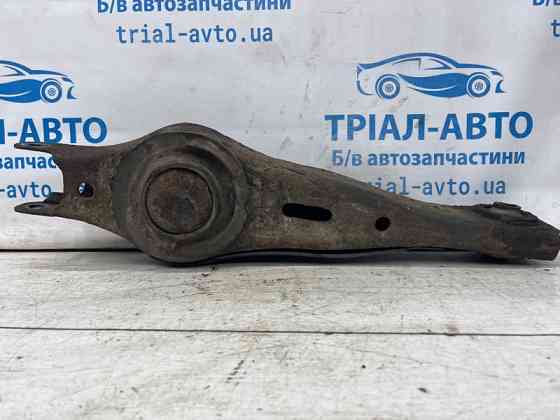 Рычаг задней подвески нижний поперечный (под пружину) Hyundai Santa fe CM 2.2 DIESEL D4HB 2005 (б/у) Київ