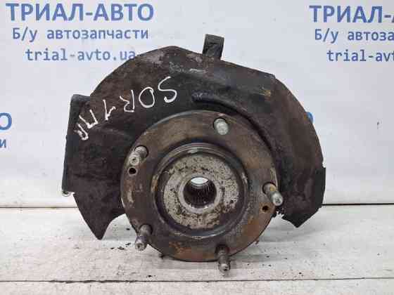 Кулак поворотный правый со ступицей Kia Sorento BL 2.5 DIESEL D4CB 2002 (б/у) Київ
