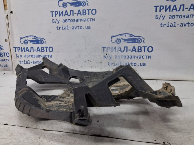 Кронштейн бампера передний правый Renault Megane 3 1.5 DIESEL K9K 2008 (б/у) Київ - зображення 3