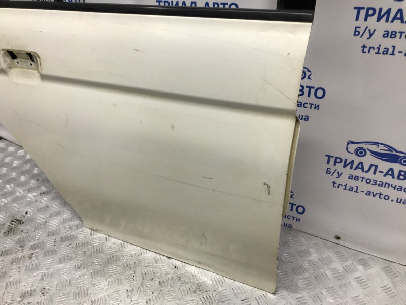 Дверь задняя правая Mitsubishi Pajero Sport K9 2.5 DIESEL 4D56 1996 (б/у) Київ - зображення 2
