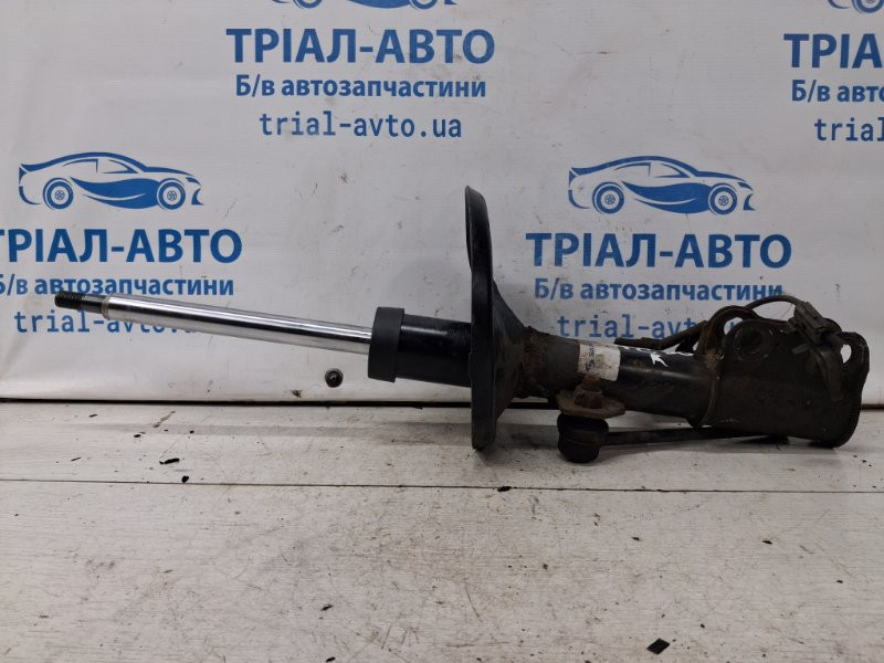 Амортизатор передний правый Toyota Camry XV30 3.0 БЕНЗИН 1MZFE 2001 (б/у) Киев - изображение 1