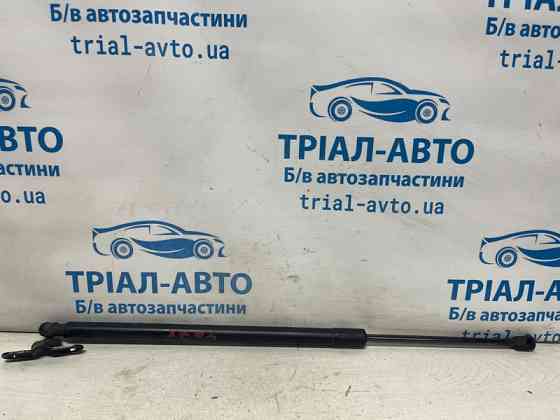 Амортизатор крышки багажника Jeep Cherokee 2013-2019 68103073AB (Арт. 75009) Київ
