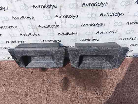 Накладка заглушка сиденья VW T5 2003-2015 (7H0881697B) Ковель