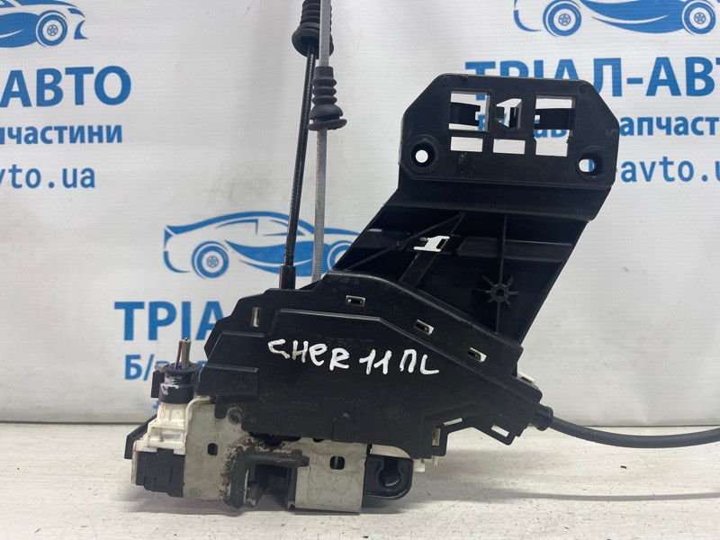 Замок двери передний левый Jeep Cherokee KL 3.2 БЕНЗИН EHK 2013 (б/у) Київ - зображення 2