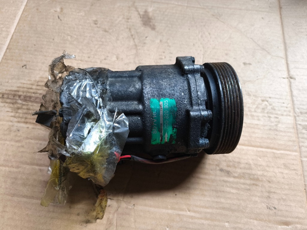 Компрессор кондиционера VW T4 2.5 tdi 1997-2003 (7D0820805) Ковель - зображення 1