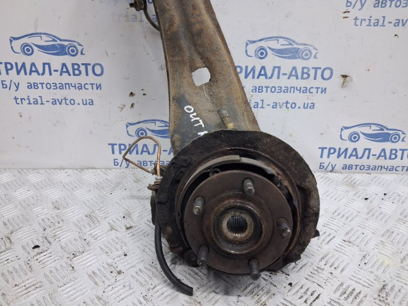 Рычаг задней подвески продольный правый Mitsubishi Outlander CU 2.4 БЕНЗИН 4G69 2003 (б/у) Киев - изображение 2