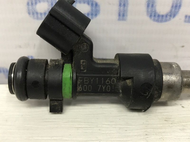 Форсунка топливная Nissan Tiida C11 1.6 БЕНЗИН HR16 2004 (б/у) Київ - зображення 3