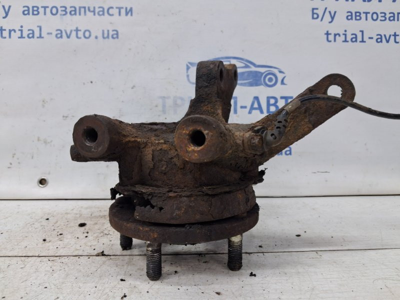 Кулак поворотный правый со ступицей Hyundai Tucson JM 2.0 DIESEL D4EA 2004 (б/у) Київ - зображення 3