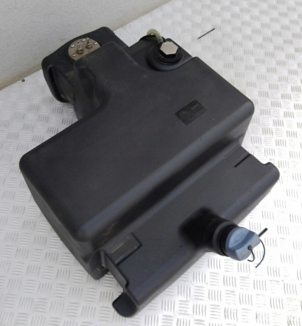 1692866 Бак AdBlue DAF XF 105 Днепр - изображение 1