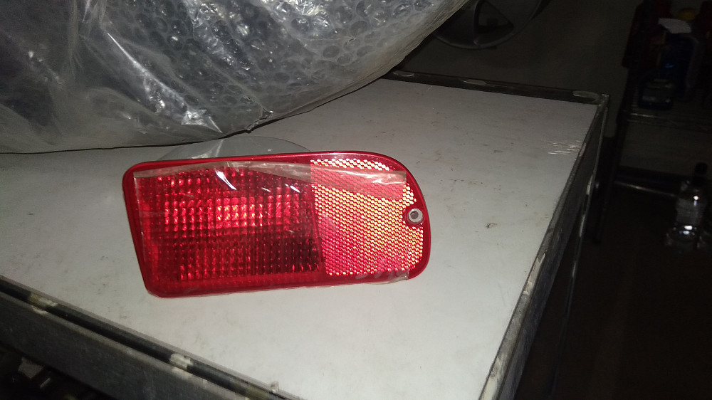 Катафот заднего бампера Tacuma Днепр - изображение 1