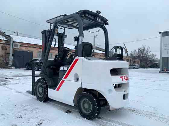Газ-бензиновий навантажувач TCM (Nissan), напрацювання 5045 мотогодин. Модель: FHGE25T5 Львів
