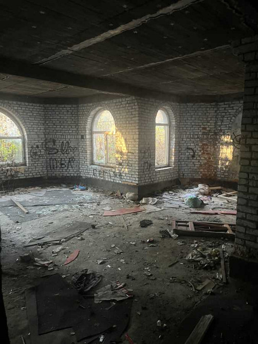 Продаж будівлі 390,5 кв.м. під будь-який бізнес  в центр. парку Чопа Чоп - зображення 1