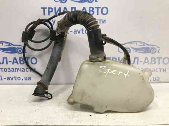 Бачок омывателя Mitsubishi Pajero Sport K9 2.5 DIESEL 4D56 1996 задн. (б/у) Київ