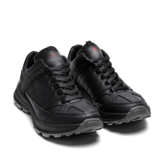 Мужские кожаные кроссовки Clasic Black Київ