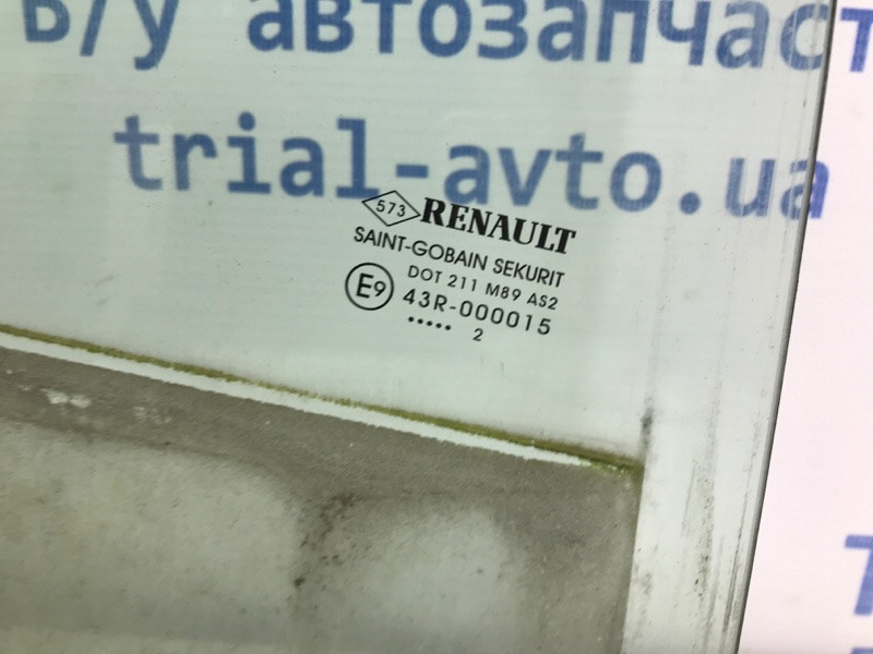 Стекло двери заднее правое Renault Megane 3 1.5 DIESEL K9K 2008 (б/у) Київ - зображення 3
