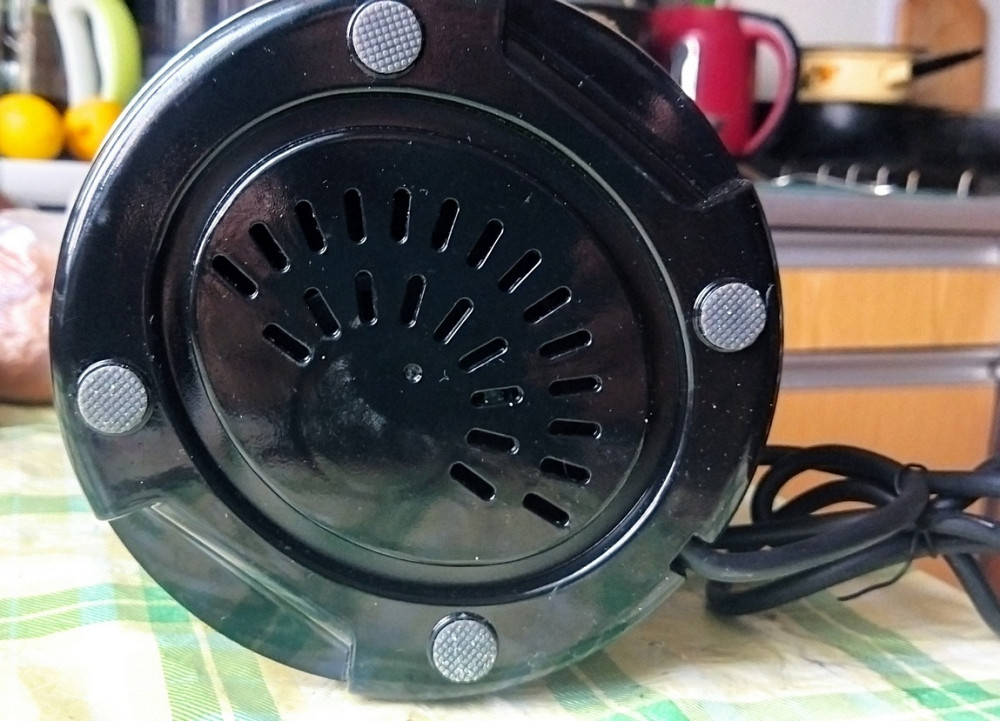 Основні блоки блендера Conzept 26651 та сокодавки Kitchenmaster 190128 Львів - зображення 7